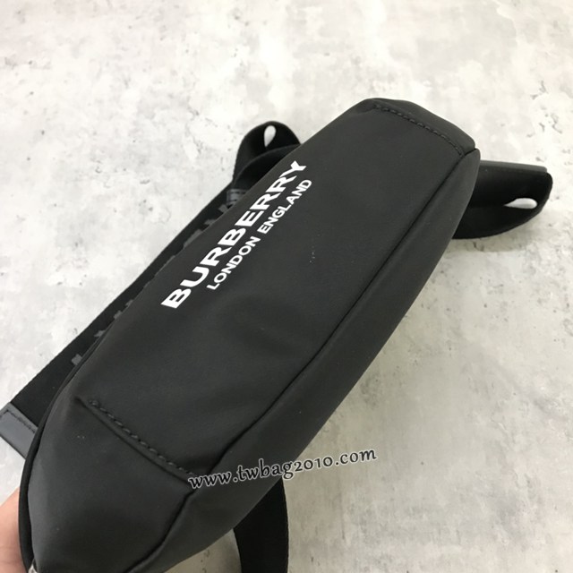 Burberry專門店新款男女斜背腰包 巴寶莉黑色尼龍布腰包 yxb1160